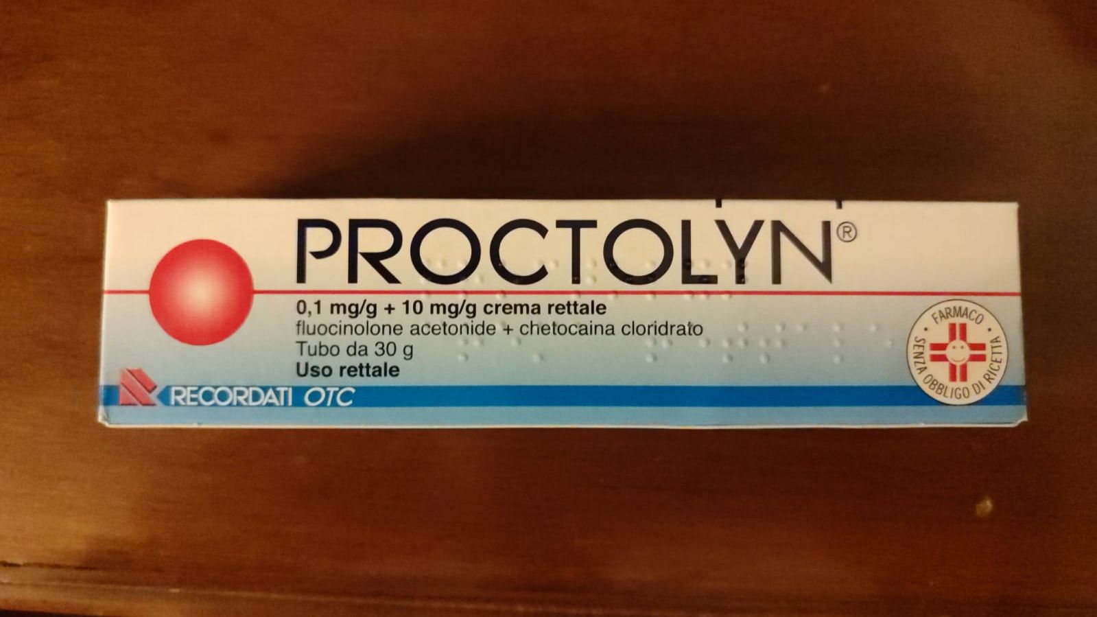 Esempio confezione laterale